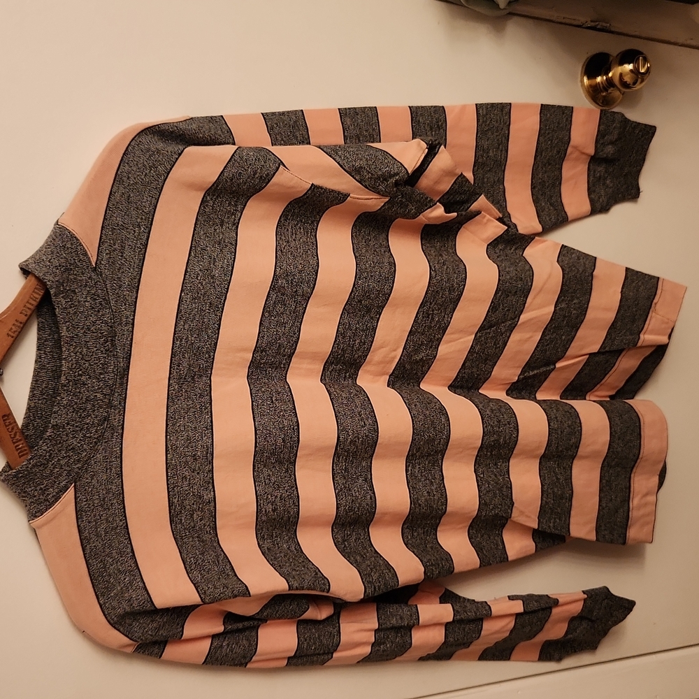 Vintage Generra men's pullover long sleeve shirt - Picture 2 of 4